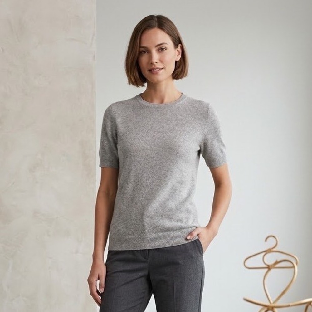 Liz Claiborne Collection | Grey Short Sleeve Cashmere Sweater Size S